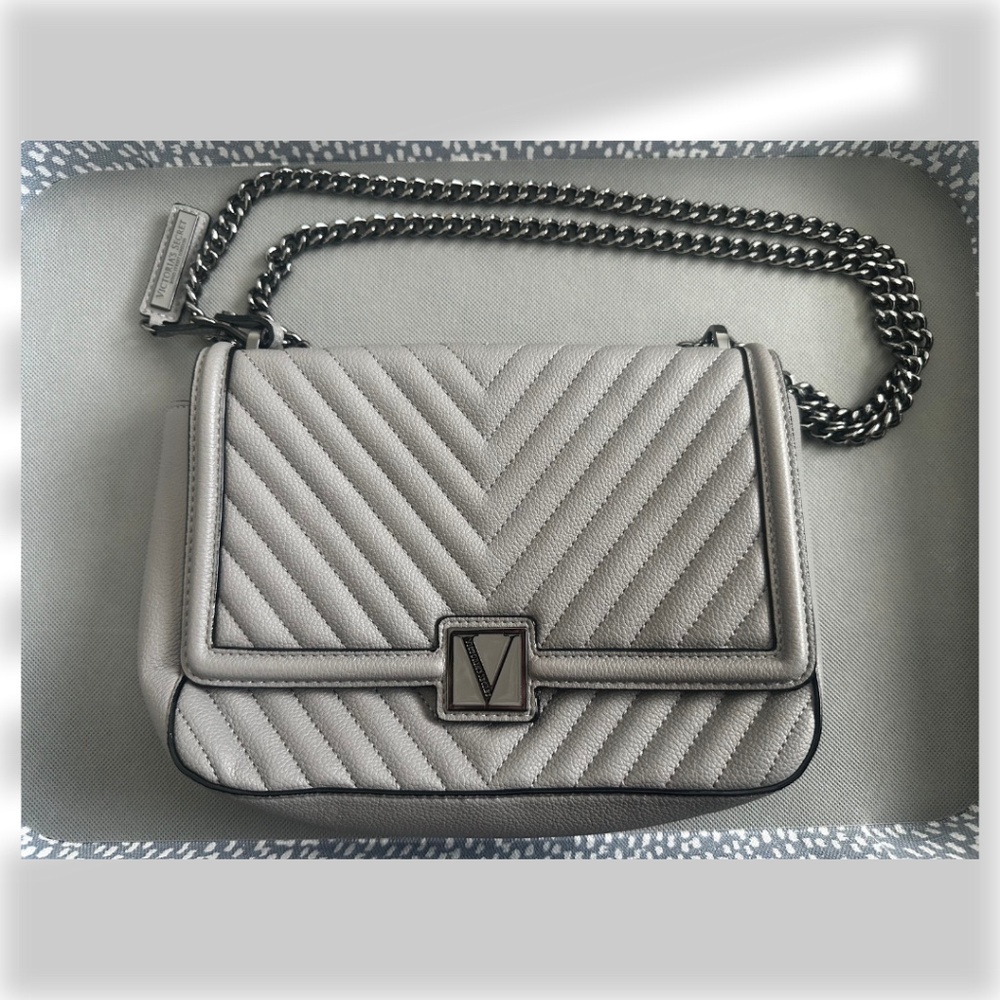 Victoria's Secret • Gray Quilted Shoulder Bag • Never Used
